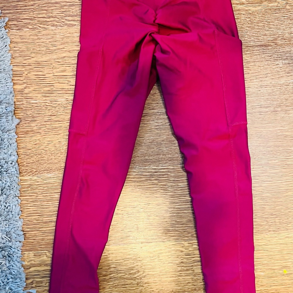 obsession leggings , size small